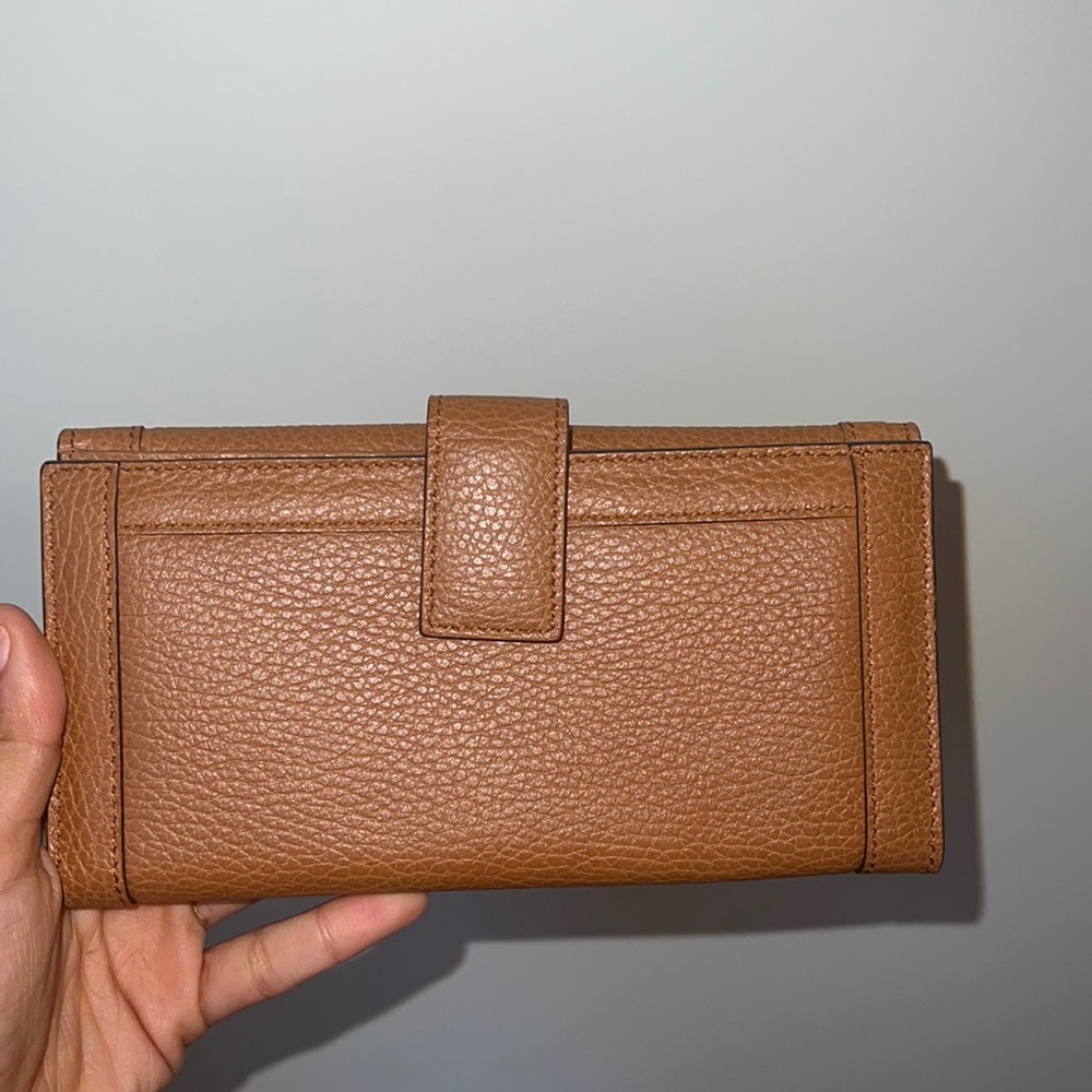 BRAND NEW GUCCI WALLET